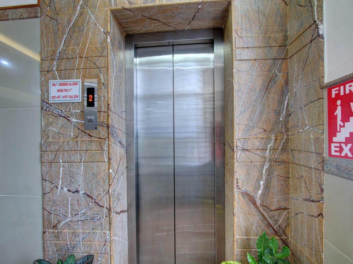 ホテルOyo 19957 Annapoorna Castle Kadur エクステリア 写真