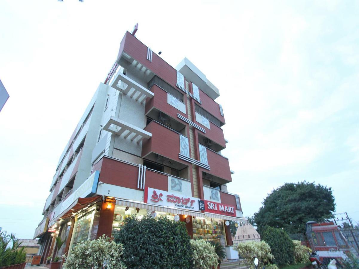 ホテルOyo 19957 Annapoorna Castle Kadur エクステリア 写真
